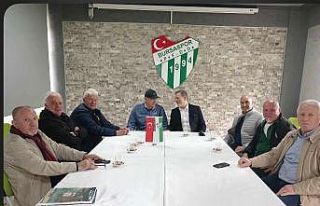 Bursaspor’un unutulmaz kaptanı Özden’in kitabı...