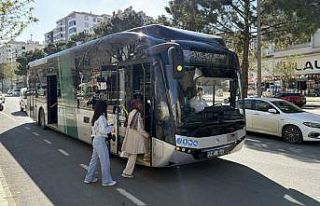 Büyükşehir’in elektrikli otobüsleri hizmete...