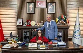 Çameli Belediye Başkanı Cengiz Arslan koltuğunu...