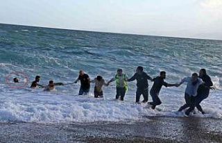 Can pazarının yaşandığı sahilde boğulan genç...