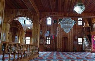 Çantı tekniğiyle inşa edilen çivisiz cami 2 asırdır...