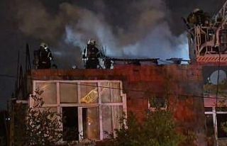 Çatı katında yangın paniği