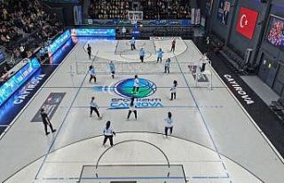 Çayırova’da kadınlar voleybol dostluk maçında...