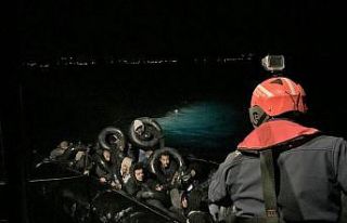 Çeşme açıklarında 31 düzensiz göçmen yakalandı