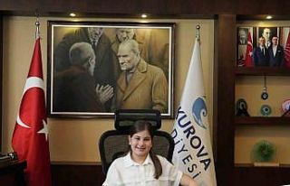 Çukurova Belediye Başkanı Kozay, makam koltuğunu...