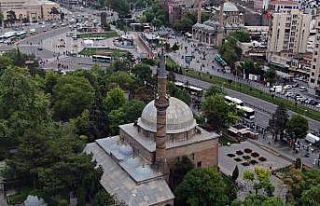 Cuma hutbesi: "Günümüzde çocuklarımız,...