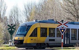 Danimarka’da iki tren çarpıştı: 4’ü ağır...