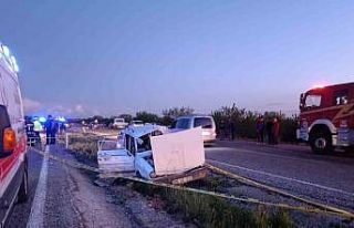 Denizli’de otomobil takla attı: 1 ölü, 4 yaralı