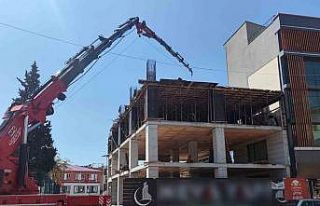 Depremde yıkılan birlik binası yeniden inşa ediliyor