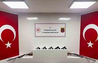 Diyarbakır’da 73 adet silah ele geçirildi