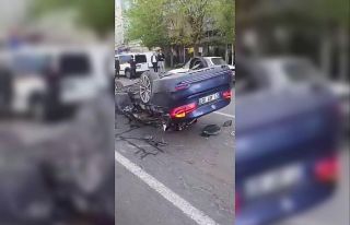 Diyarbakır’da zincirleme kaza: Bir araç takla...