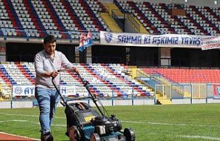 Dr. Necmettin Şeyhoğlu Stadyumu’nda bakım çalışması...