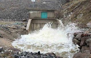 Eber Gölüne bir can suyu daha akmaya başladı