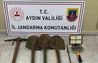 Efeler’de kaçak kazıya suçüstü
