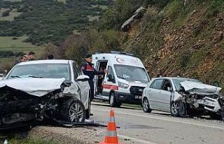 Eğirdir’de zincirleme kazada 3 kişi yaralandı