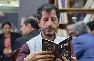 Elazığ’da kahvehanelere kitap köşesi kuruluyor