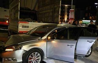 Elazığ’da pikap ile otomobil çarpıştı: 5 yaralı