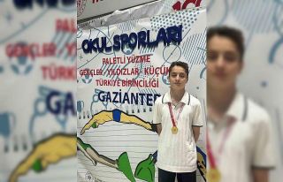 Elazığlı sporcu yüzmede Türkiye şampiyonu oldu