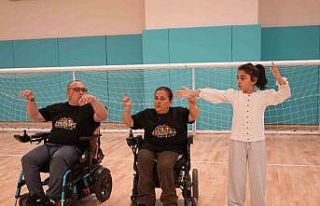 "Engellisiniz" diyenleri evlenerek, "yapamazsınız"...