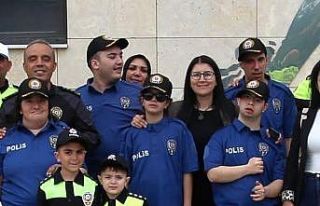 Erol özel misafirlerini ağırladı