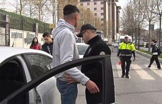 Esenyurt’ta okul önü ve çevresinde polis denetimi