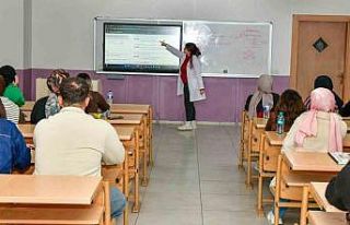 Esenyurt’ta ücretsiz KPSS ve DGS kursları başladı