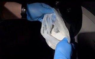 Eskişehir’de polis ekipleri zehir tacirlerine göz...