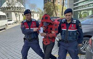 Esrarla yakalanan şüphelinin "Çöpte buldum"...