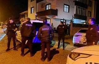 Eşya almak için geldiği evde babasını hareketsiz...