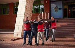 Ev ilanı üzerinden dolandırıcılık yapan 2 şüpheli...