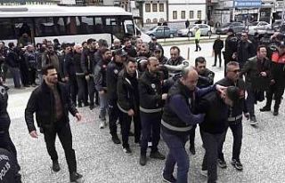 Ev satma vaadiyle milyonlarca liralık vurgun yapan...