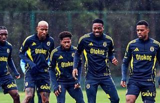 Fenerbahçe, Kayserispor maçı hazırlıklarını...