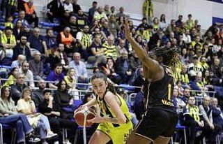 Fenerbahçe seride 2-0 öne geçti