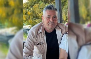 Finike’de elektrik direğine çarpan motosikletli...