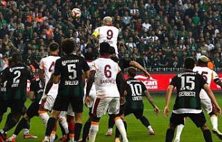 Galatasaray ile Kocaelispor 42. randevuda