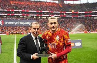 Galatasaray’da 200. maçına çıkan Barış Alper...