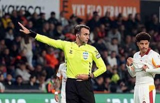 Gaziantep FK - Kayserispor maçında Atilla Karaoğlan...