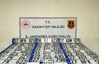 Gaziantep’te 27 adet sahte plaka ele geçirildi:...
