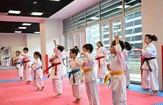 Gaziosmanpaşalı karateciler başarılarını uluslararası...