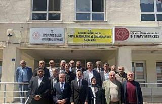 Gercüş’te muhtarlar Kaymakam Uzun ile bir araya...