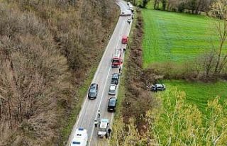 Giresun’dan Sinop’a gelen aile kaza yaptı: 5...