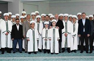 Gölcük’te 43 hafız icazet aldı