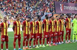 Göztepe, 2 aydır evinde kazanamıyor