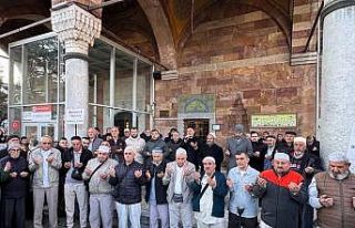 Hacı adayları kutsal topraklara uğurlandı