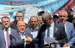 HAK-İŞ’ten Sudan ile dayanışma eylemi