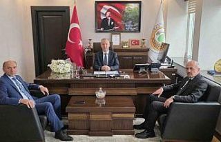 Halil Oflu görevine başladı