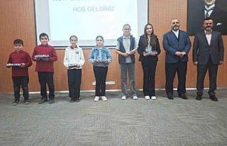 Hisarcık İlçe Müftülüğünce başarılı öğrenciler...