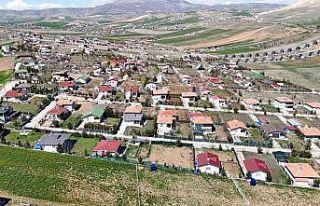 Hobi bahçesi sahipleri bahçelerindeki yapıların...