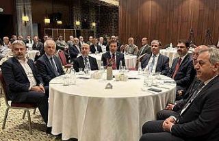 İmam Hatip Okulları Büyük Türkiye Şöleni 4-6...