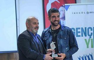 İnegölspor kalecisi Bekir Sevgi ’yılın en iyi...